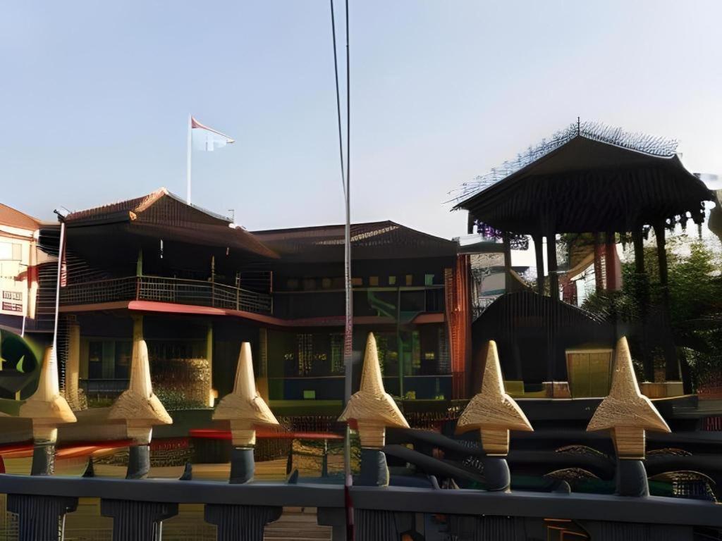 เดอะ รูม 2 แอท ซีชี Hotel โกตาบารู ภายนอก รูปภาพ
